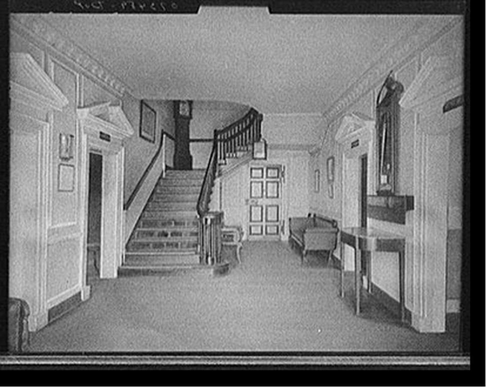 Mt. Vernon mansion, main hall, [between 1900 and 1920] — historic photograph