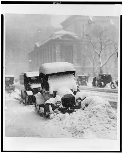 [Snowbound automobiles in New York City, 1917]
