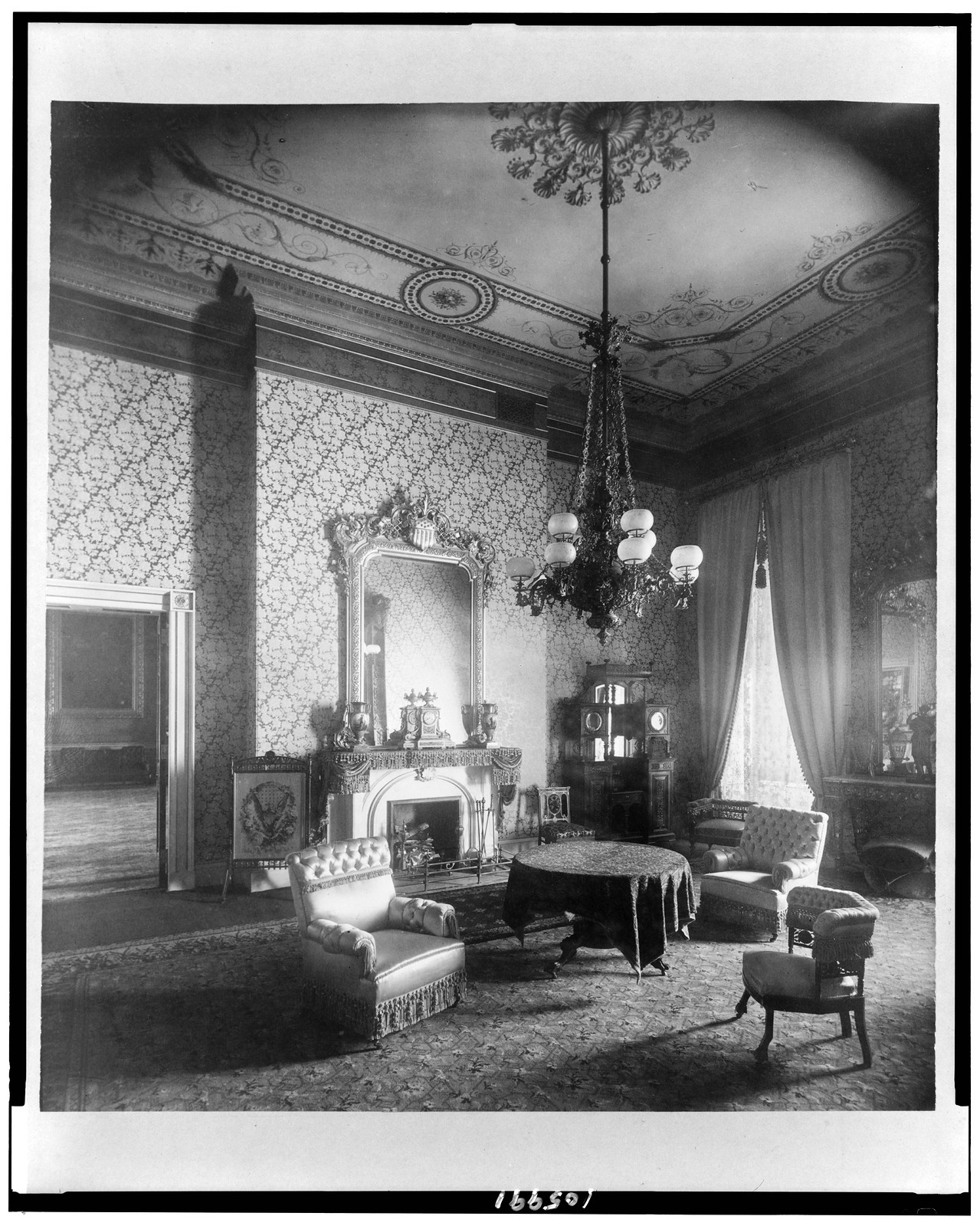 [Green Room in the White House], [between 1880 and 1930] — historic photograph