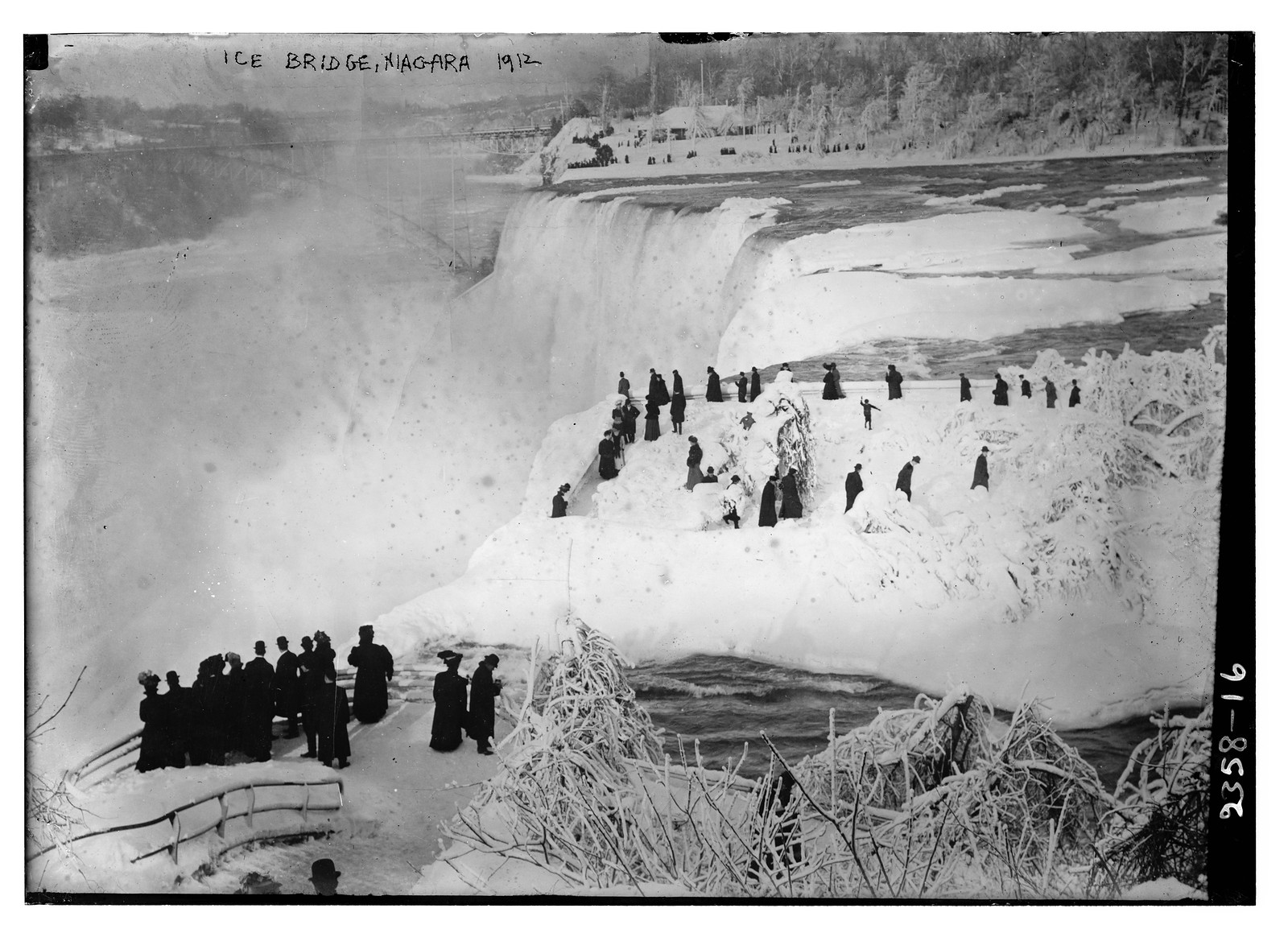 Ice Bridge, Niagara 1912, 1912 — historic photograph
