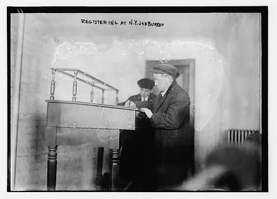 Registering at N.Y. Job Bureau