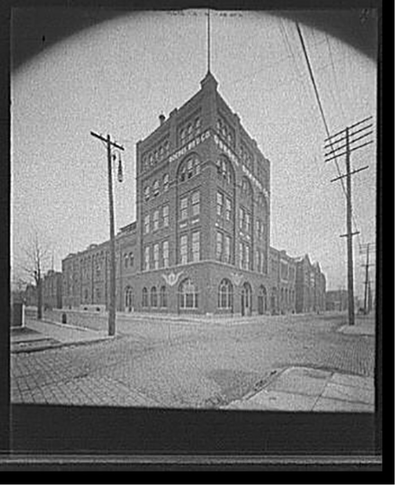 [Goebel Brewing Co., Detroit, Mich.], [between 1900 and 1915] — historic photograph