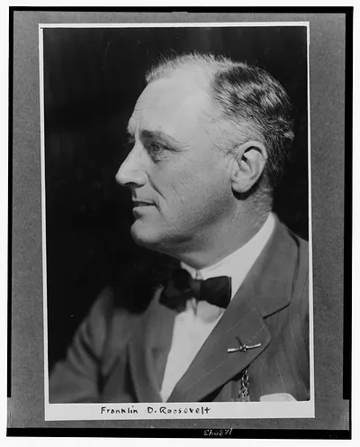 [Franklin D. Roosevelt, head-and-shoulders portrait, facing left]