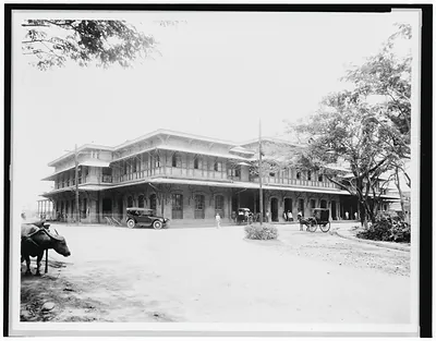 [Tondo railroad station, Manila, Philippines]