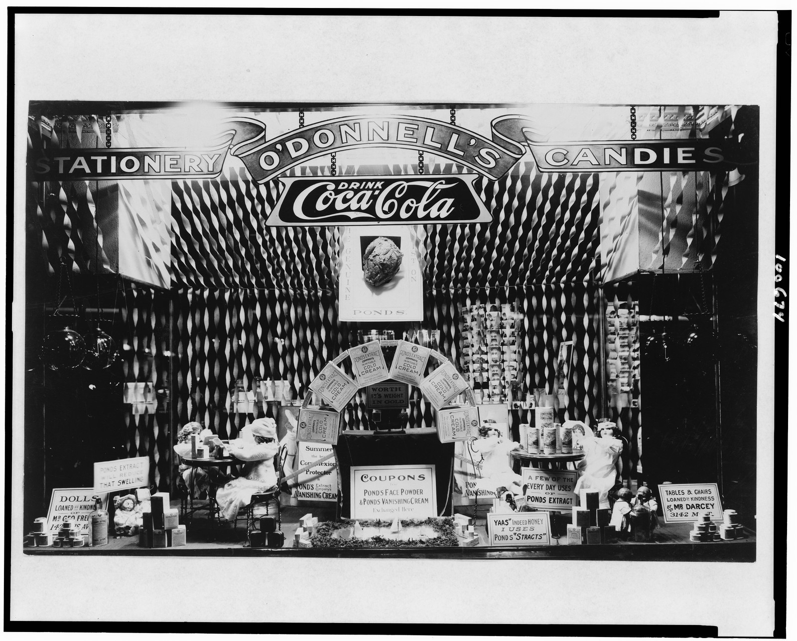 [Window display featuring Pond's Extract products in O'Donnell's drugstore, probably in Washington, D.C.], [between 1909 and 1932] — historic photograph