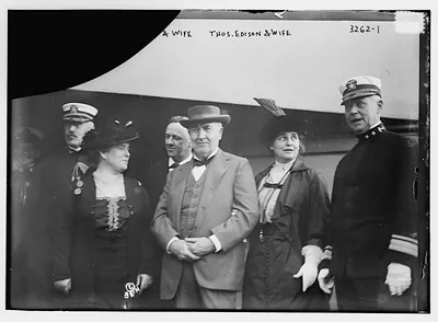 Thos. Edison and wife and 2 other couples ?? broken