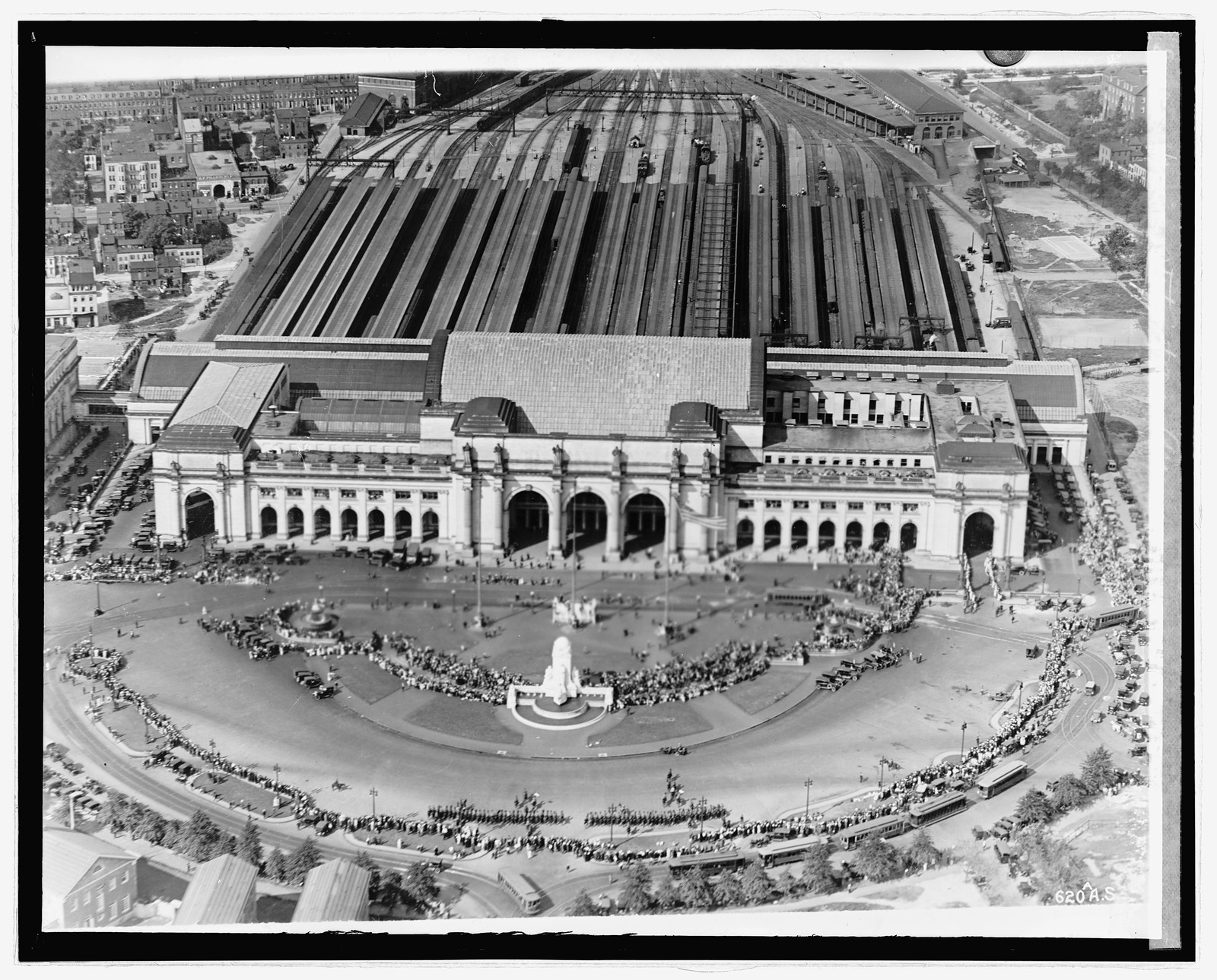 Union Station, [Washington, D.C.], from air, [between 1921 and 1922] — historic photograph