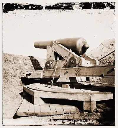 Charleston South Carolina (vicinity). Big gun on Morris Island