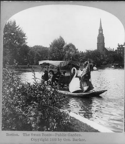 Boston. The swan boats - Public Garden