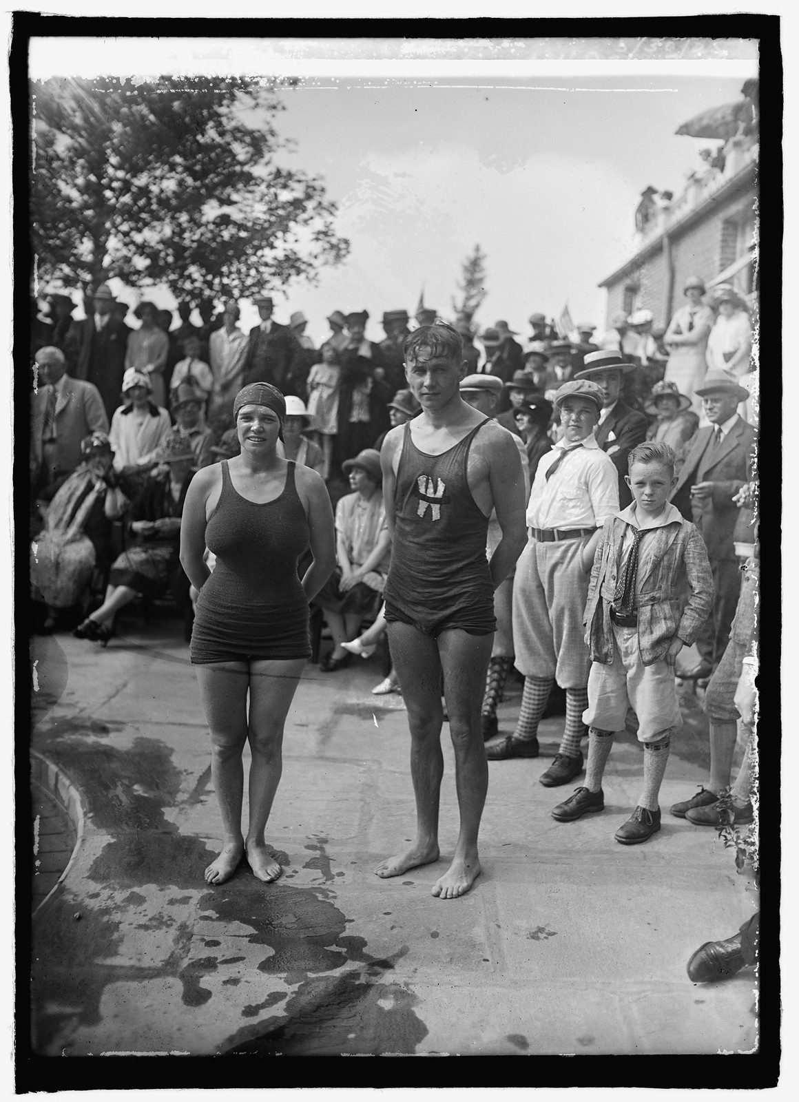 Miss Florence Shadding & H.J. McMillan, Columbia Country Club, [Chevy Chase, Maryland],, [19]25 May 30. — historic photograph