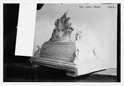 War by (Louis Urich)