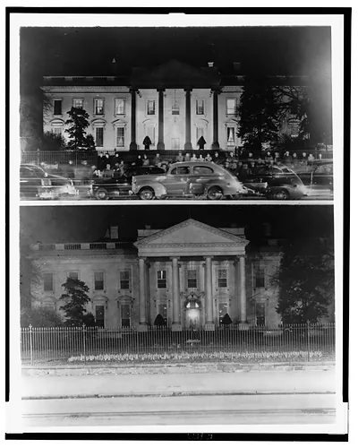 War dims White House lights