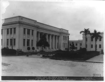 [Cuba, Havana, School of Law, National University]