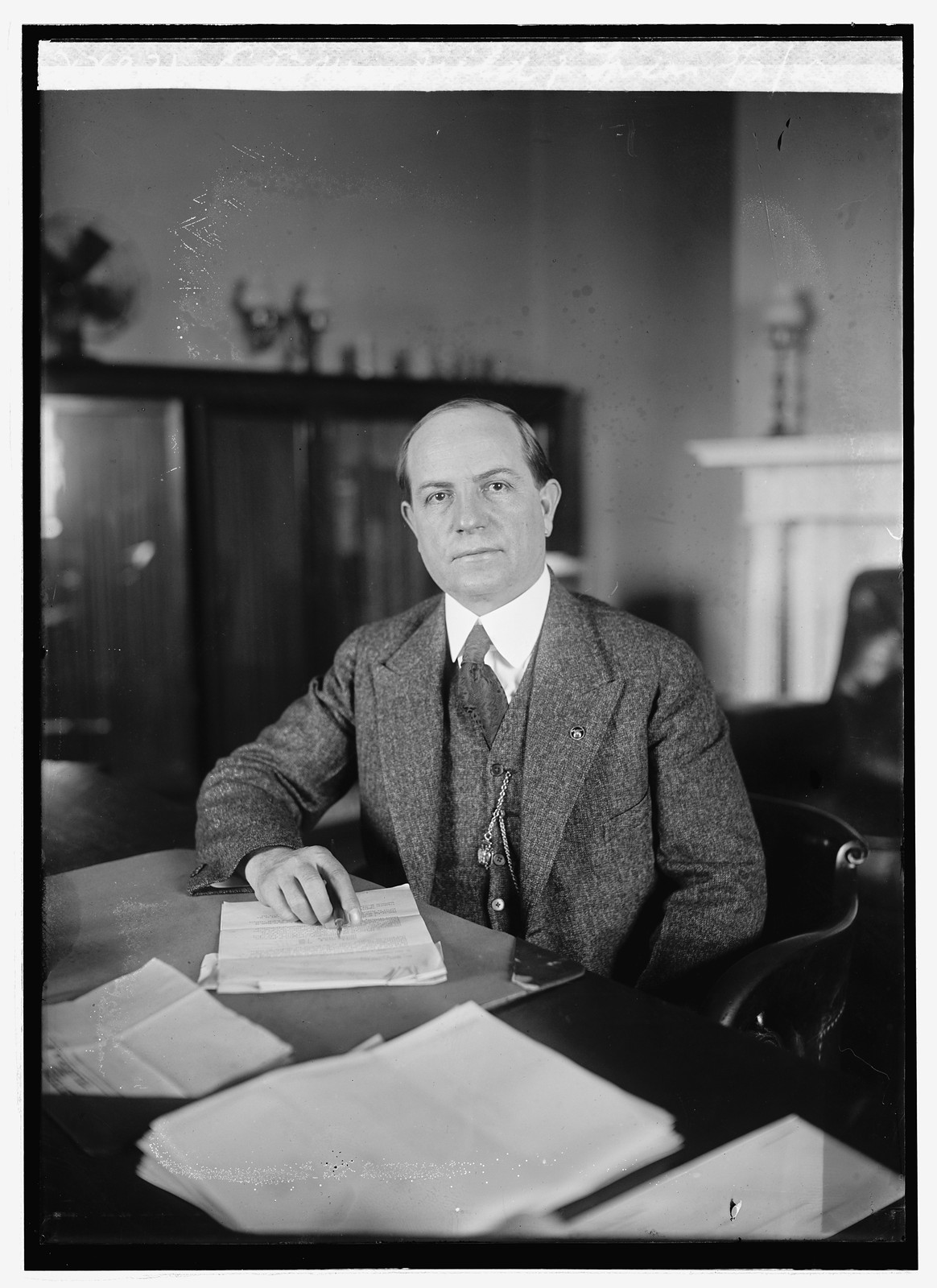 E.B. Mayfield of Texas, 3/7/23, [19]23 March 7. — historic photograph