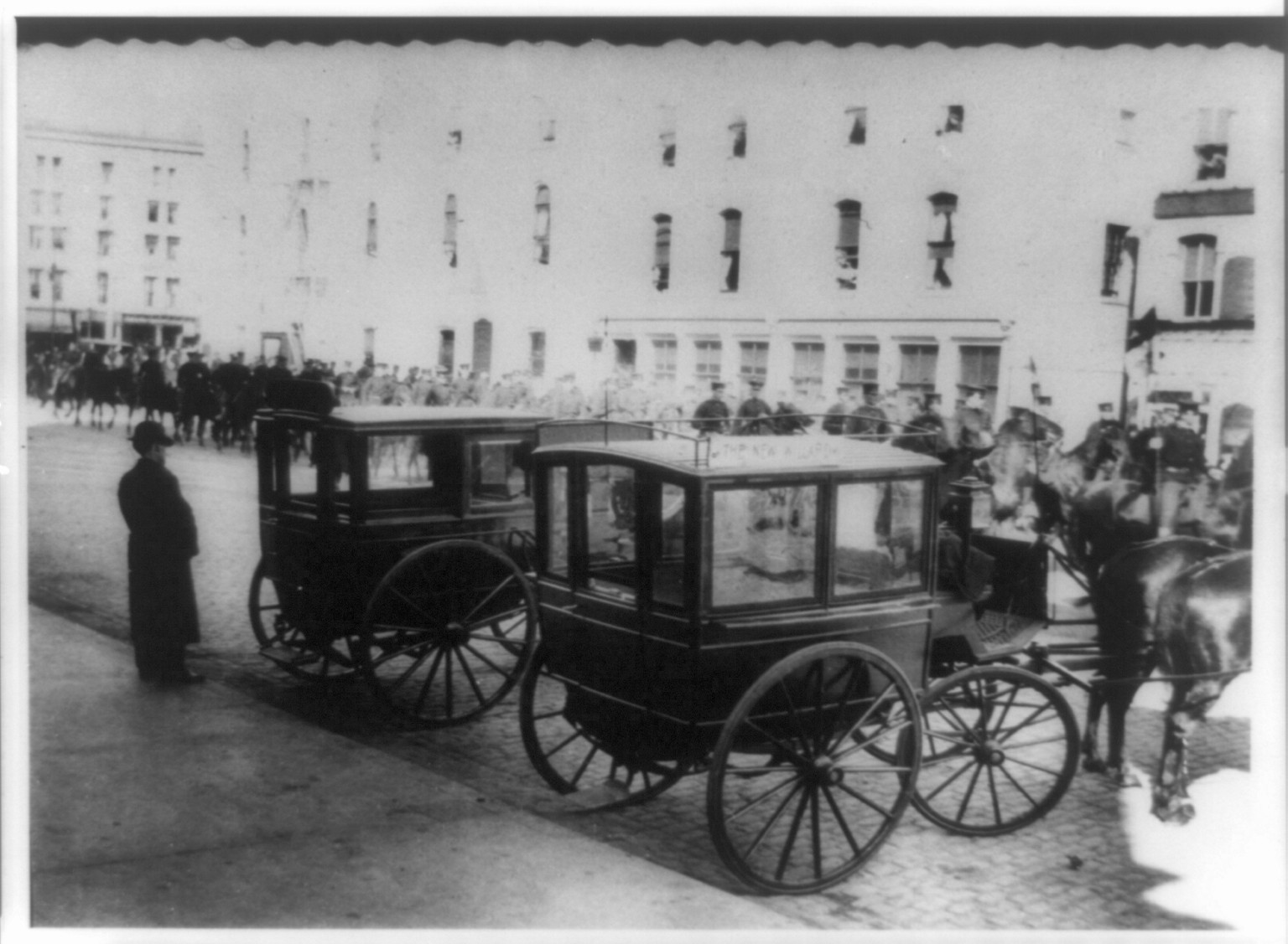 [Two herdic cabs and soldiers on horseback in front of the Willard Hotel, Washington, D.C.], Washington — historic photograph