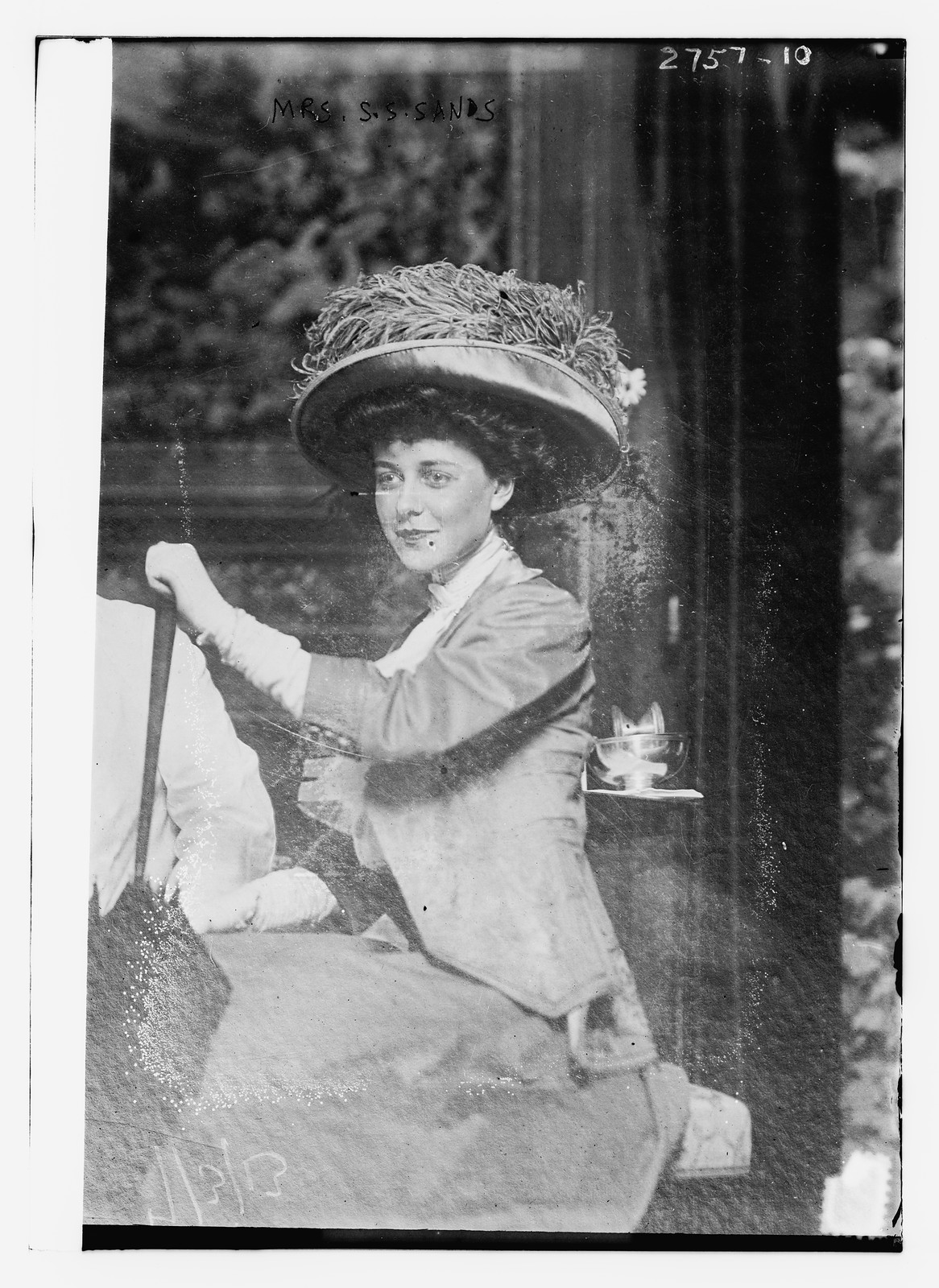 Mrs. S.S. Sands, n/a — historic photograph