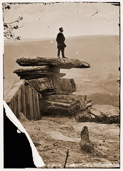 Chattanooga Tennessee (vicinity). View of Umbrella Rock Lookout Mountain