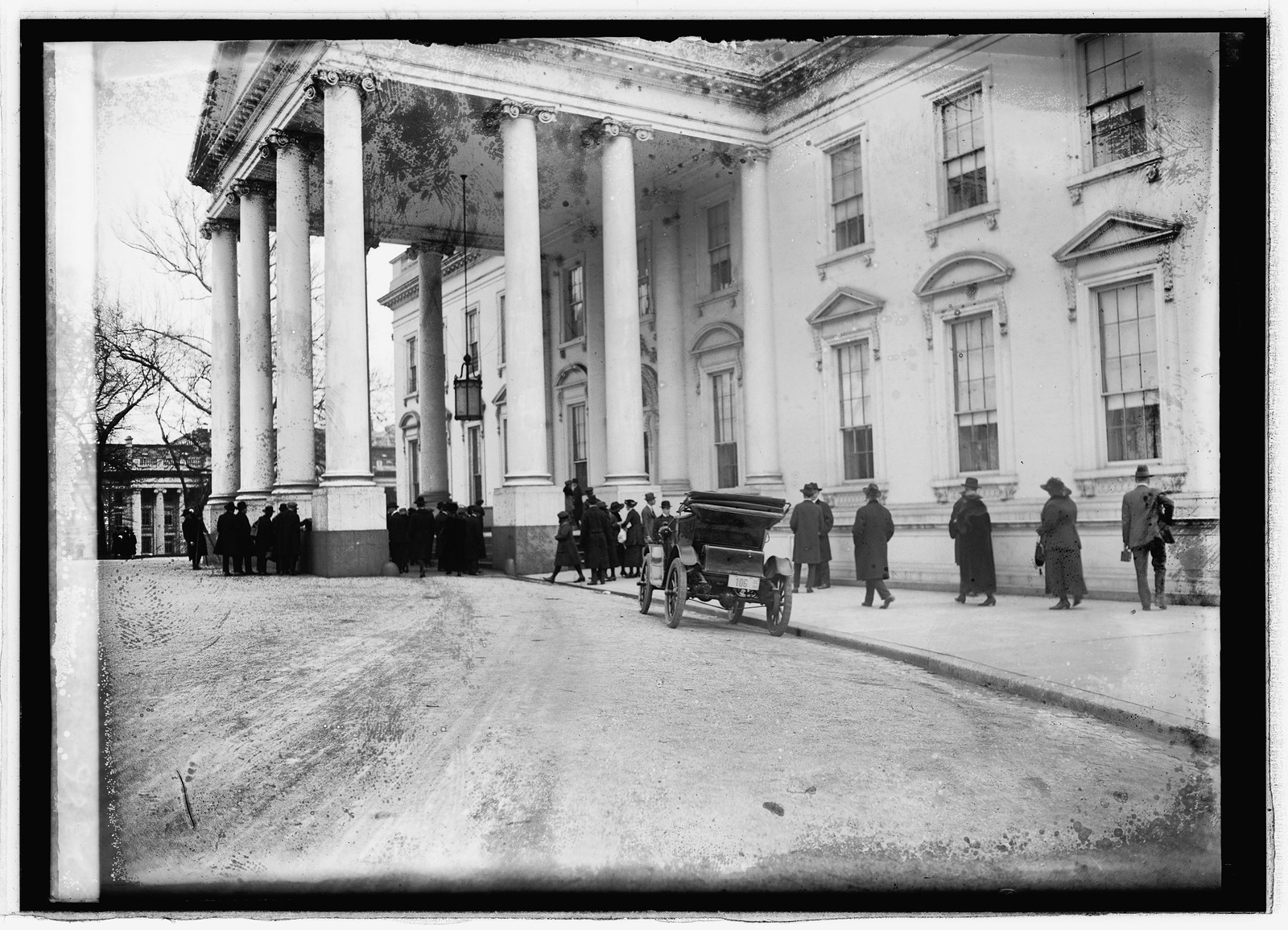 White House visitors, 3/5/21, [19]21 March 5. — historic photograph
