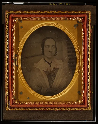 [Two portraits of Sarah Allister McAllister Grant. Right plate: head-and-shoulders, facing slightly right. Left plate: full-length, standing in front of a building]