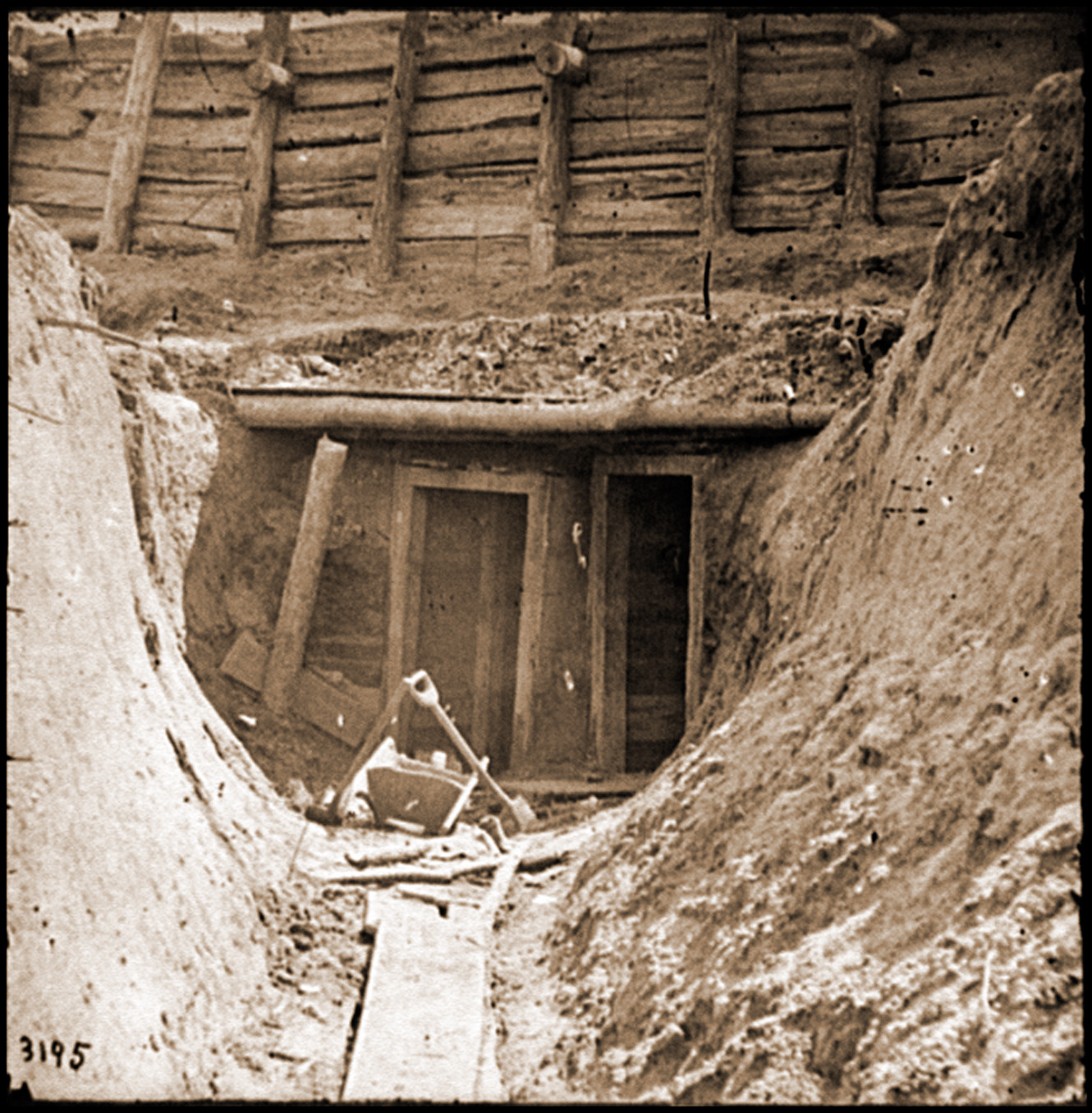 Petersburg Va. Entrance to mine in Fort Mahone intended to undermine Fort Sedgwick, 1865 — historic photograph