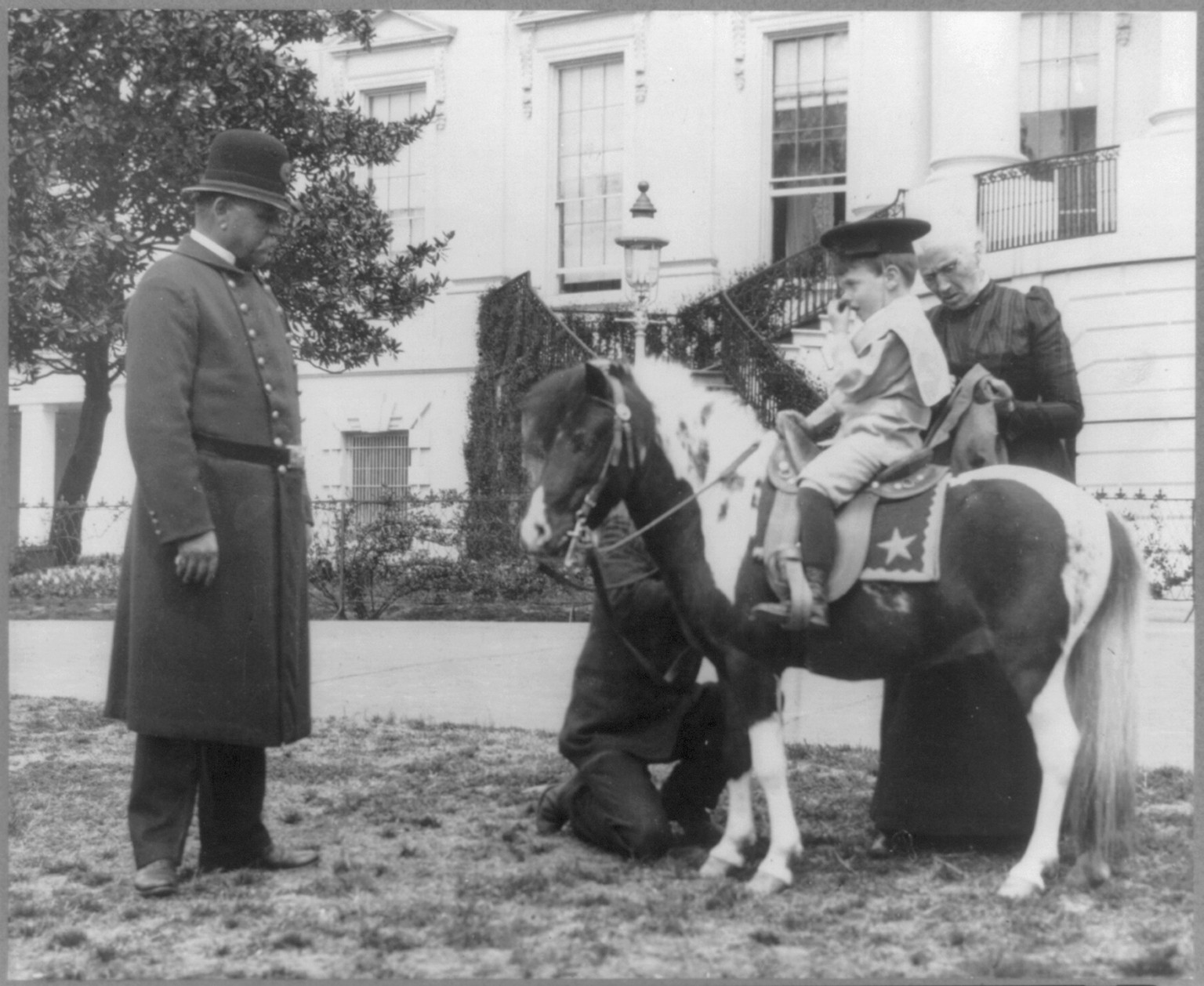 [Quentin Roosevelt on pony in front of White House], [1900?] — historic photograph