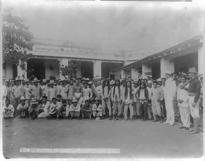 [Philippine Insurrection, 1899: Filipino prisoners, Cavite]