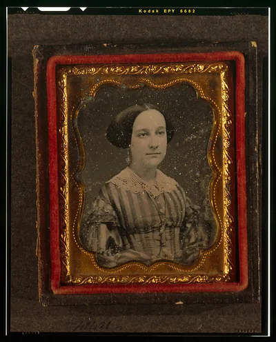 [Unidentified woman, head-and-shoulders portrait, facing slightly right]