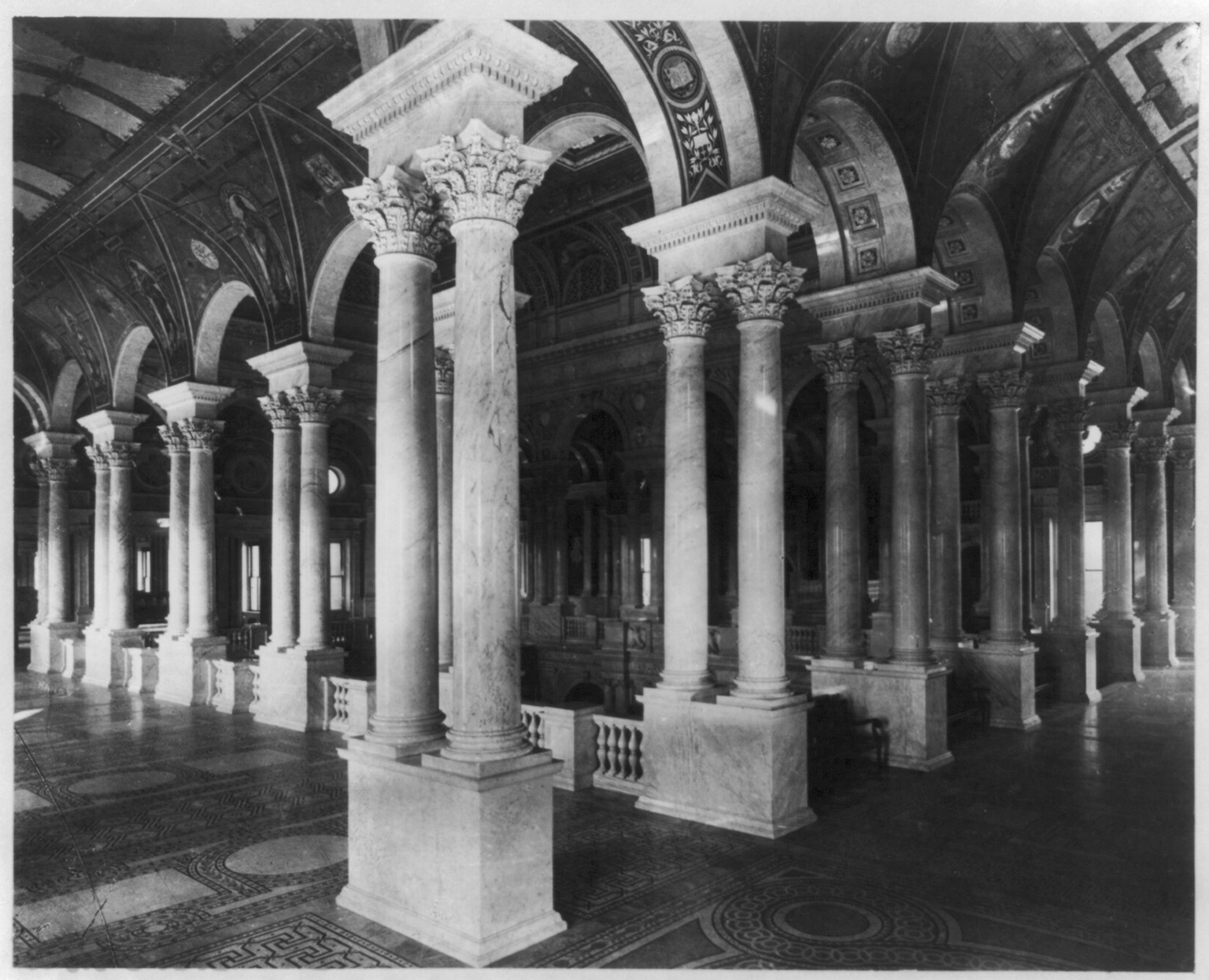 Library of Congress. Interior. Great Hall (detail) — historic photograph