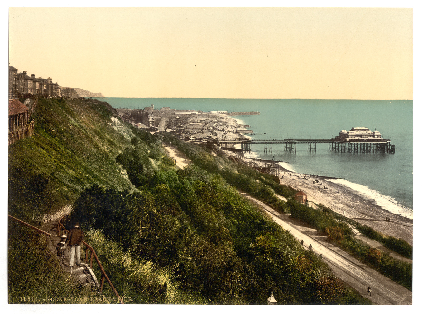 The beach and pier Folkestone England, [between ca. 1890 and ca. 1900]. — historic print