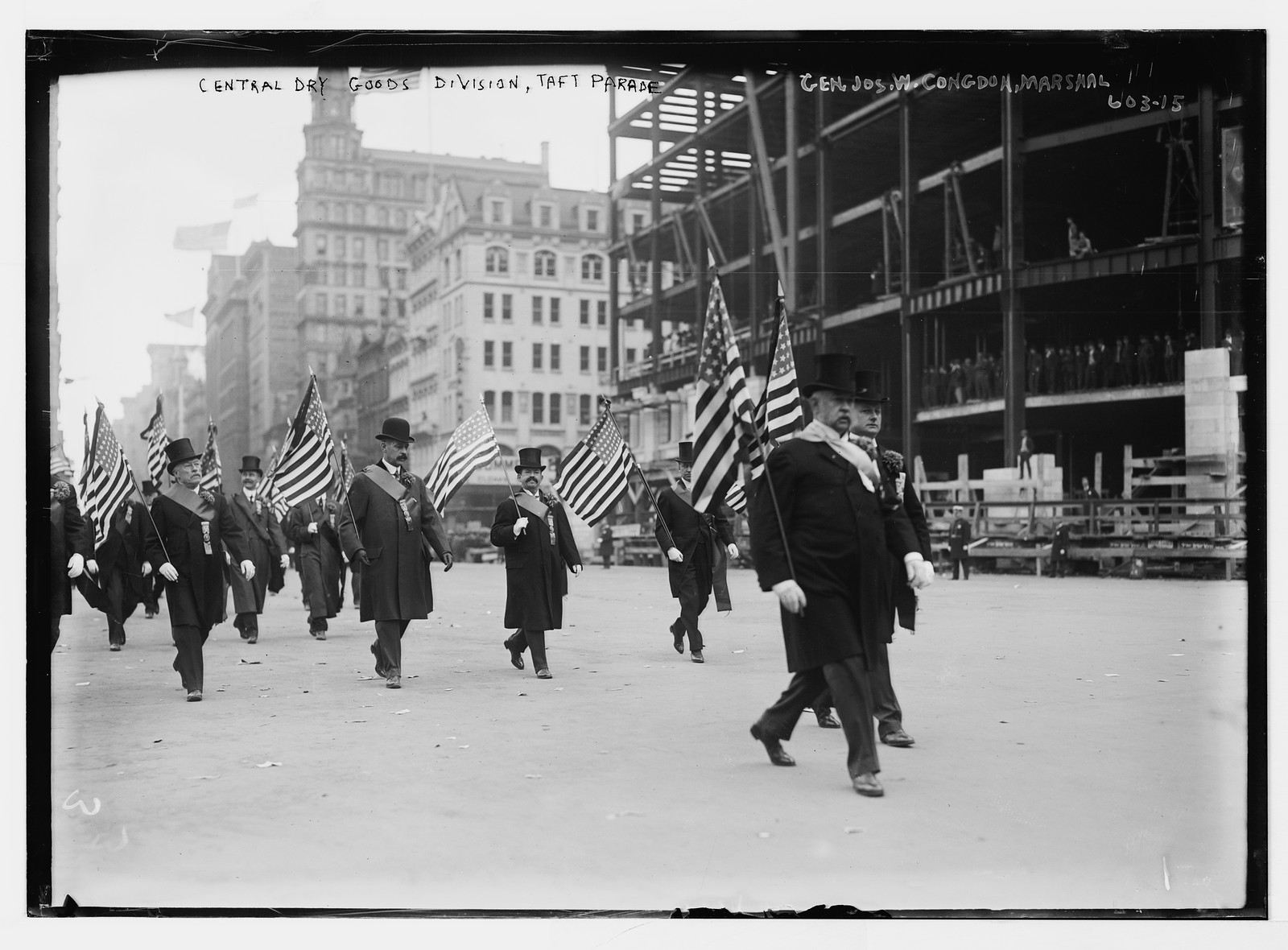 Taft Parade, Central Dry Goods Div., Gen. Jos. W. Congdon, Marshal, New York, 1908 — historic photograph