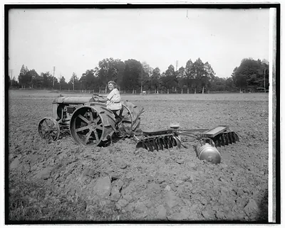 Ford tractor demonstration