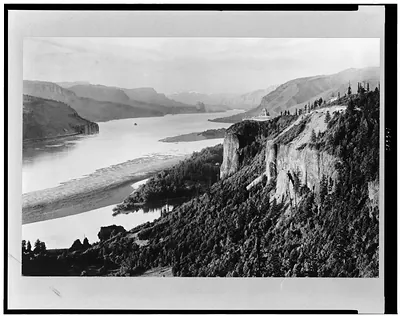 [Columbia River, Oregon, Showing Crown Point and Vista House]