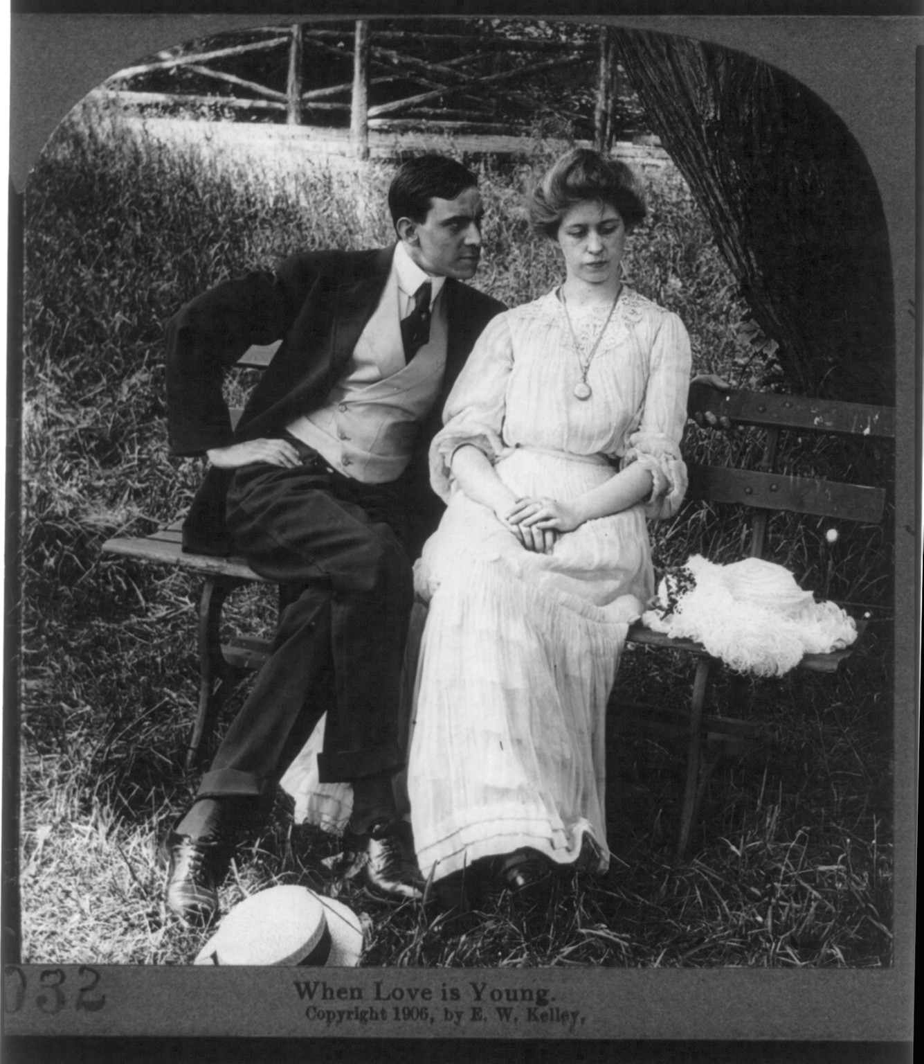 When love is young, c1906. — historic photograph