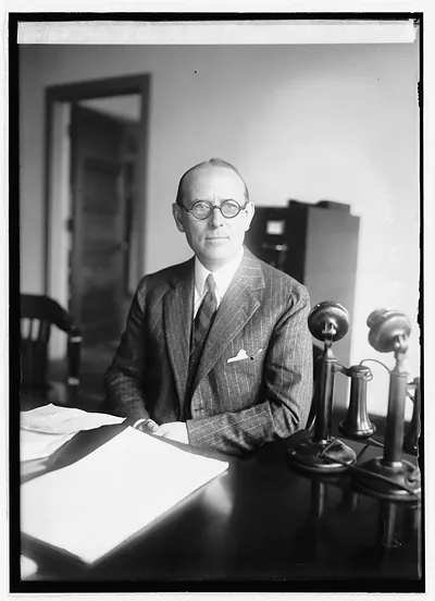 Harry Kimball, V.P. Shipping Bd., [10/3/21]