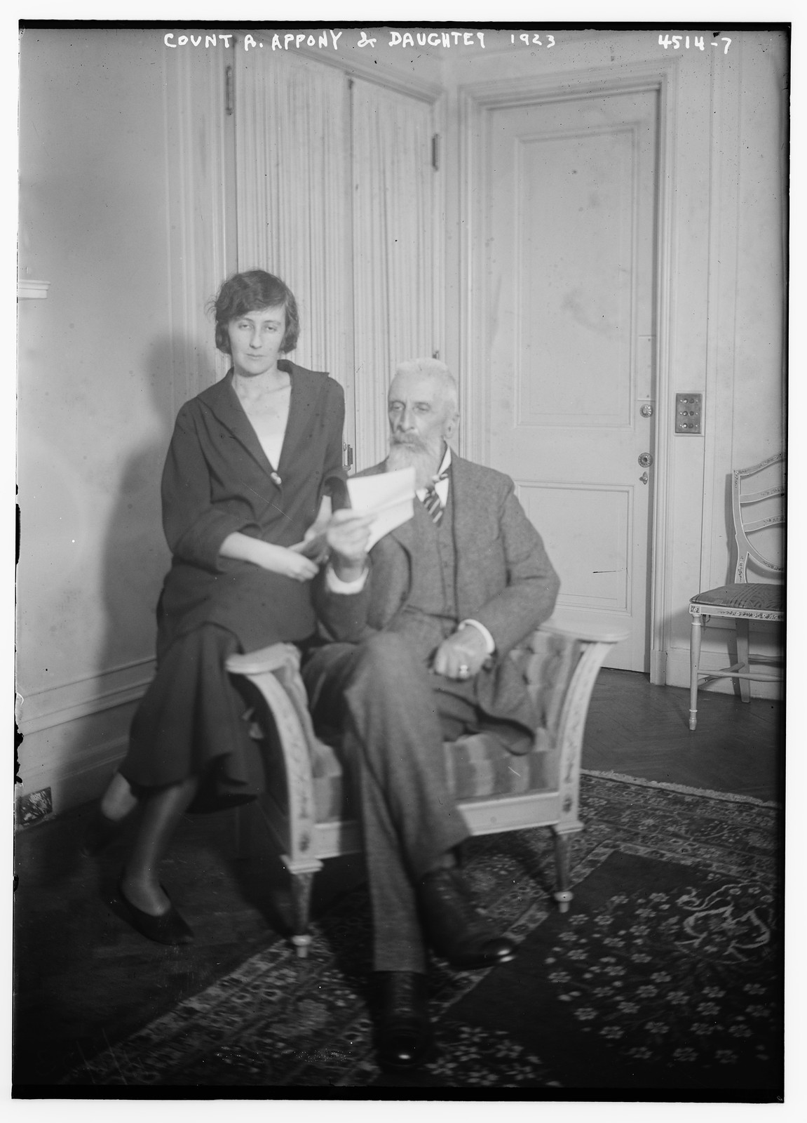 Count A. Apponyi & daughter, n/a — historic photograph