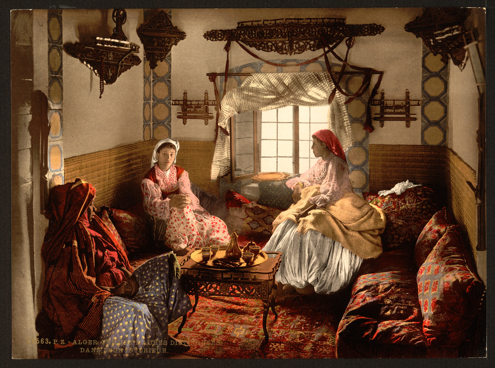 Distinguished Moorish women Algiers Algeria, [ca. 1899]. — historic print