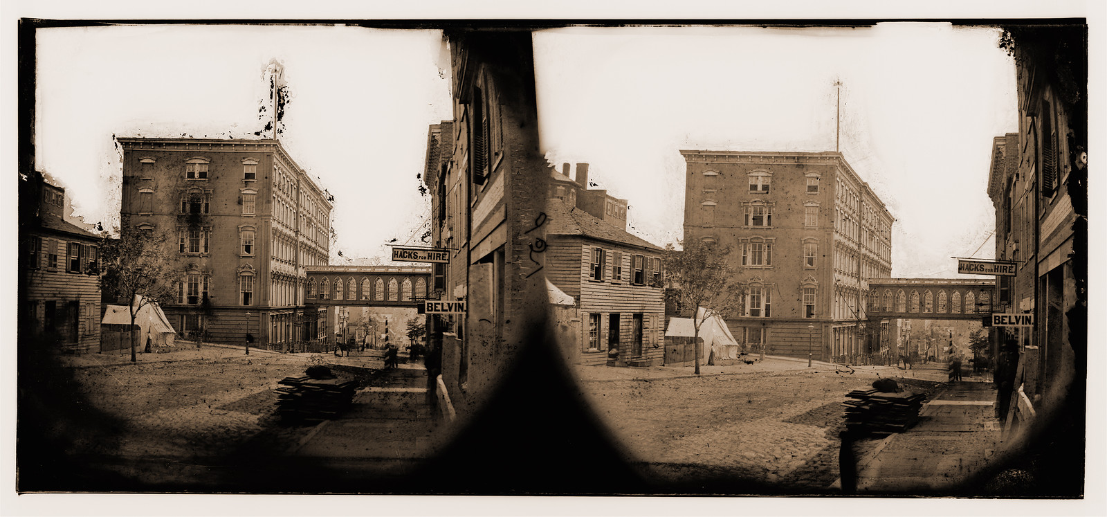 Richmond Virginia. Ballard house on Franklin Street, 1865 — historic photograph