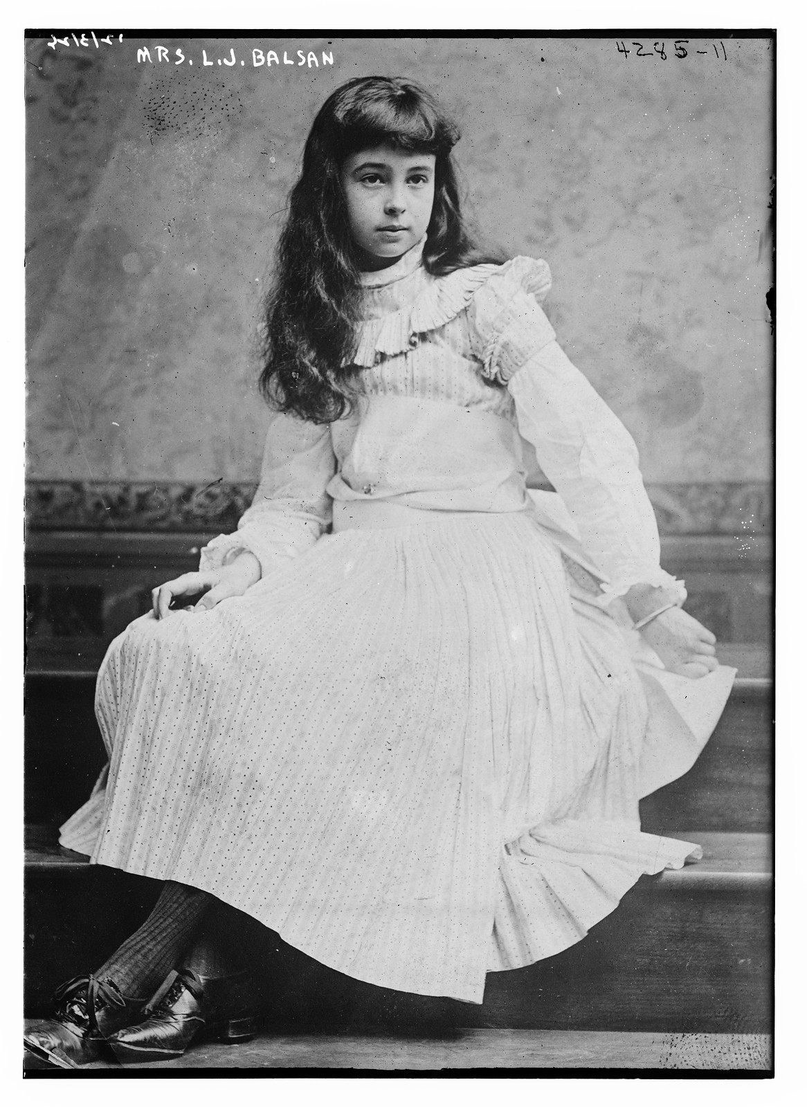 Mrs. L.J. Balsan, n/a — historic photograph