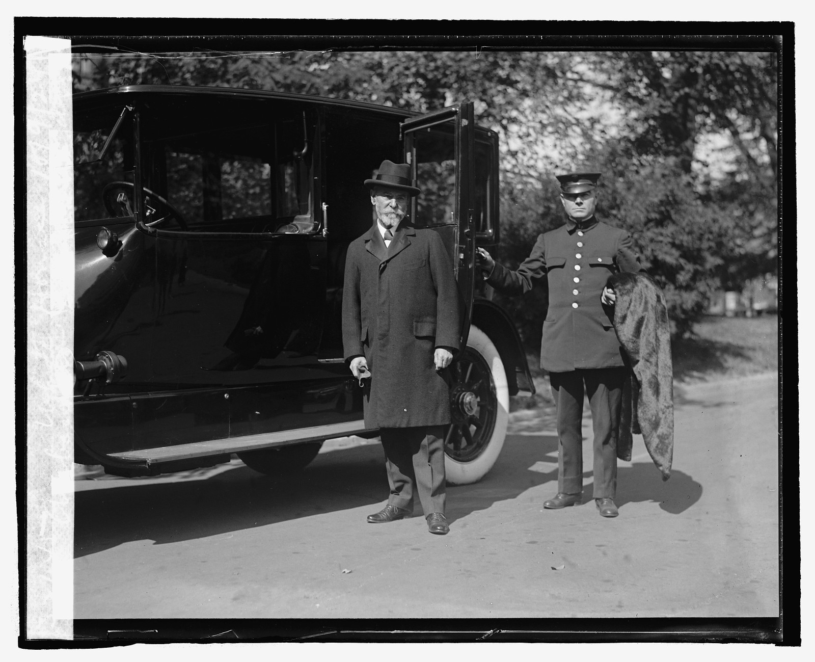 Ambassador Jusserand at White House, 10/9/24, [19]24 October 9. — historic photograph