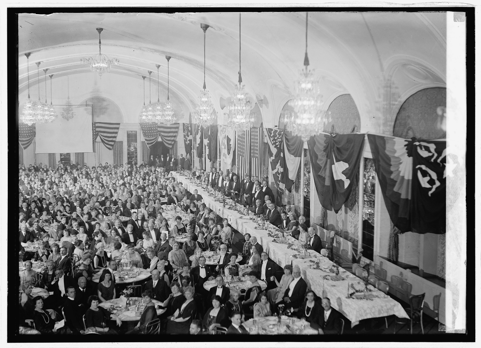 Golden Rule dinner of Near East Society at Willard Hotel, [Washington, D.C., 10/24/24], [1924 October 24] — historic photograph