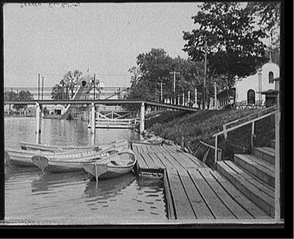 [Coney Island, the lake, Cincinnati, Ohio], [between 1900 and 1915] — historic photograph