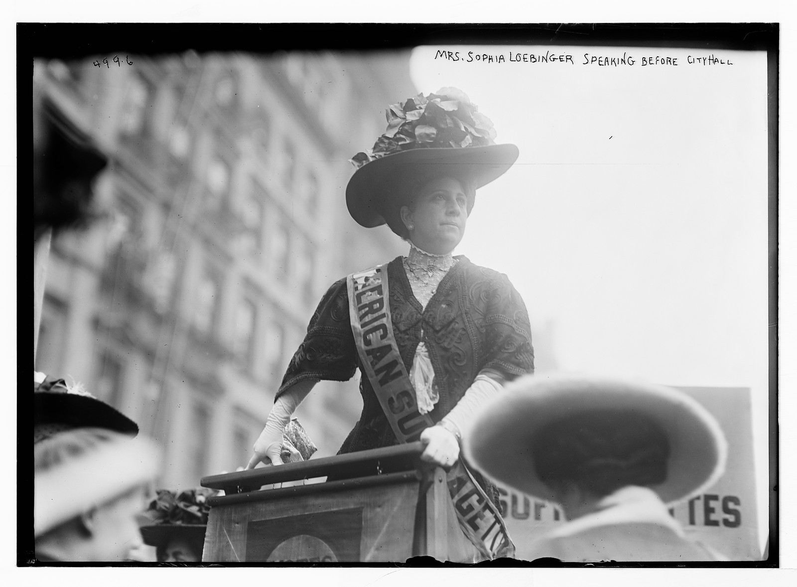 Suffragette Mrs. Sophia Loebinger speaking before City Hall, New York, 10/28/08. — historic photograph