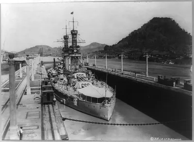 [U.S.S. Arizona in lock, Panama Canal]