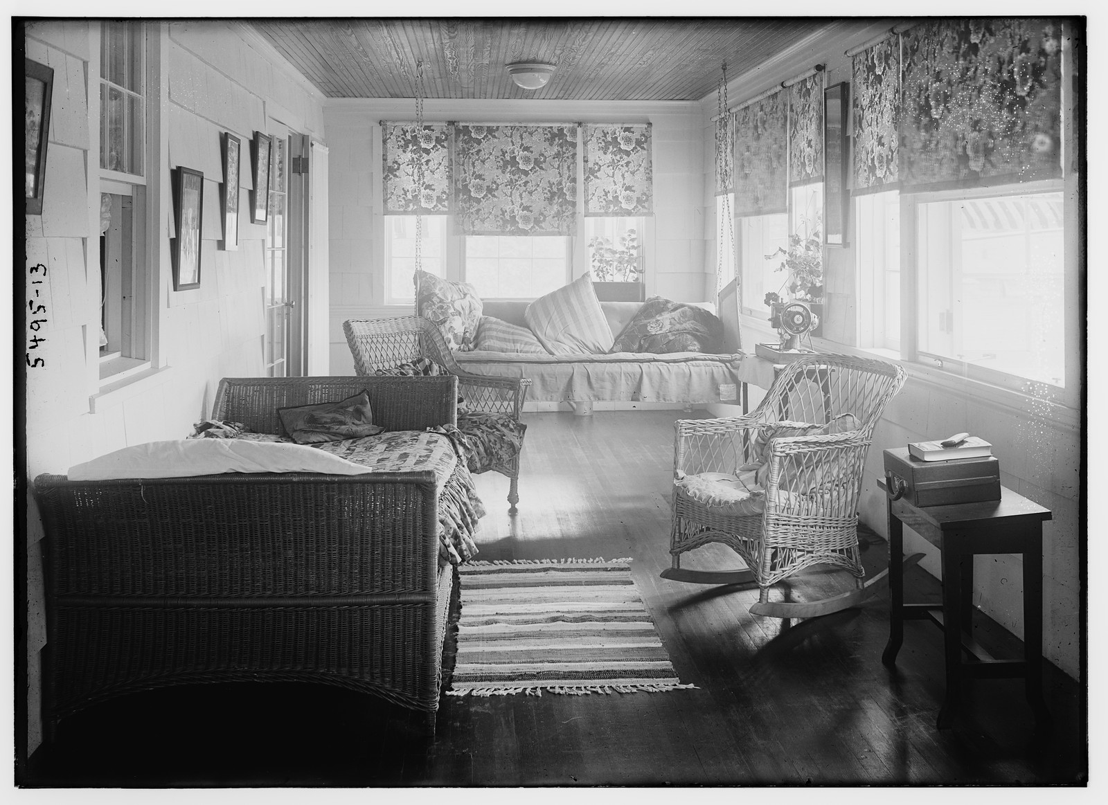 Bedroom, n/a — historic photograph