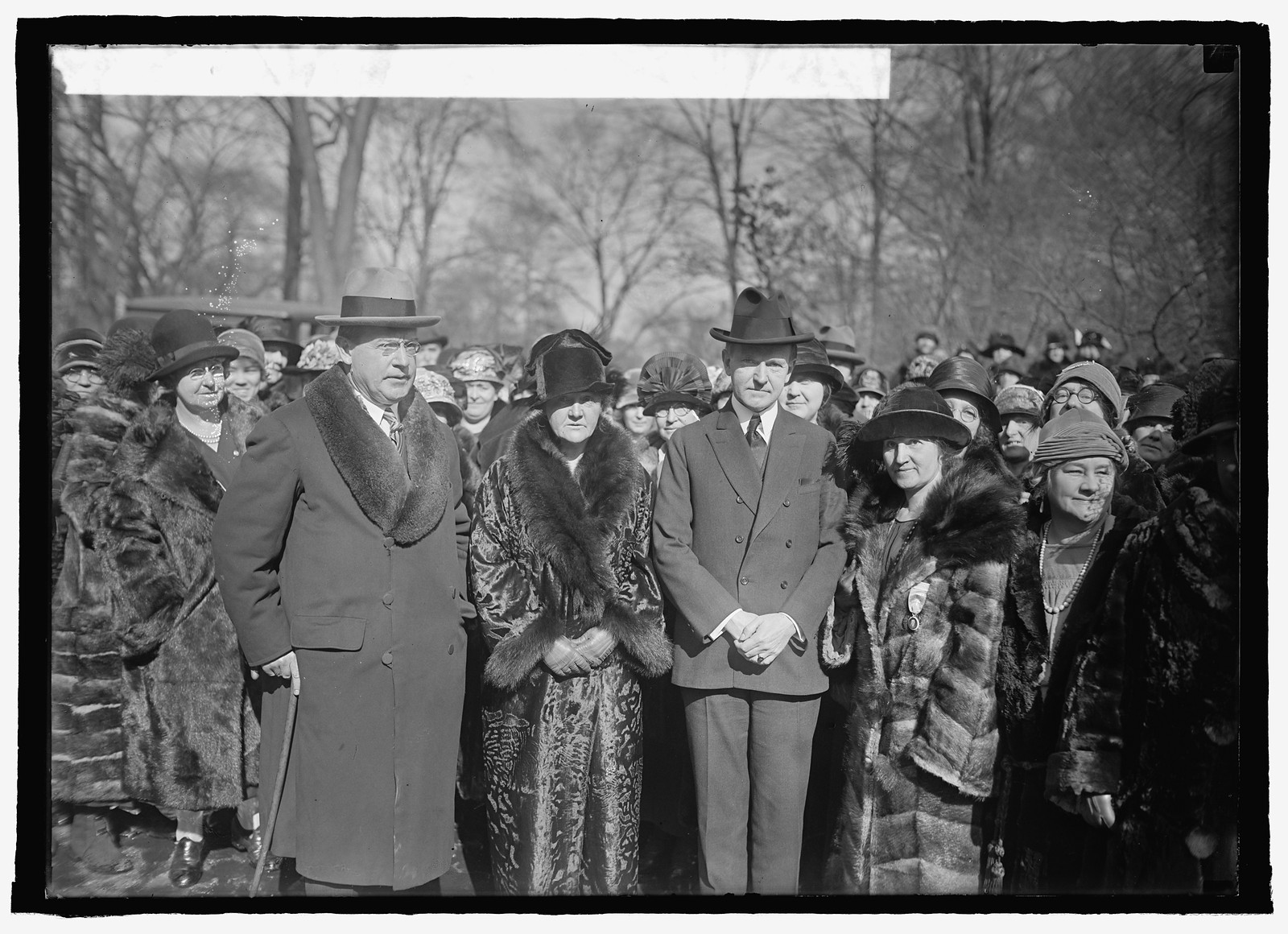 Republican Women of Monmouth County, N.J. with Sen. Edge at W.H. [i.e., White House, Was, [19]25 January 30. — historic photograph