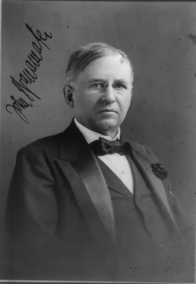 [John Wanamaker, 1838-1922, half length portrait, facing right]
