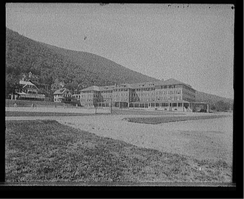 [New Profile House, White Mts., N.H.], [between 1900 and 1915] — historic photograph