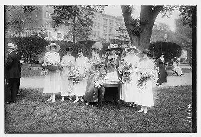 Helen Satterlee, Marie Meycer, Mrs. L.E. Witherspoon, Baroness O. Serdobin, Mrs. Carlton James, Mrs. W.W.G. Eliot, & Leonore Cox