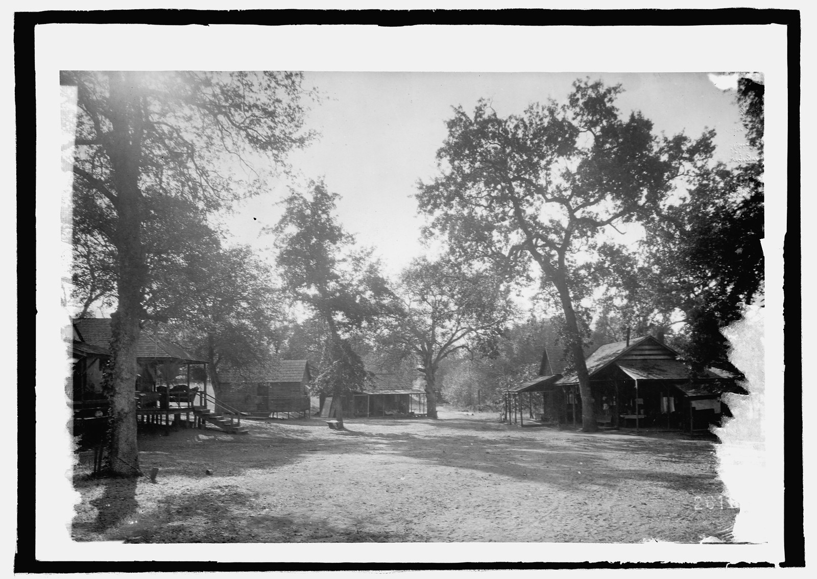 Cabins of Redstone Park, Sequoia Nat. Forest, Tulane County, Cal., [between 1908 and 1919] — historic photograph