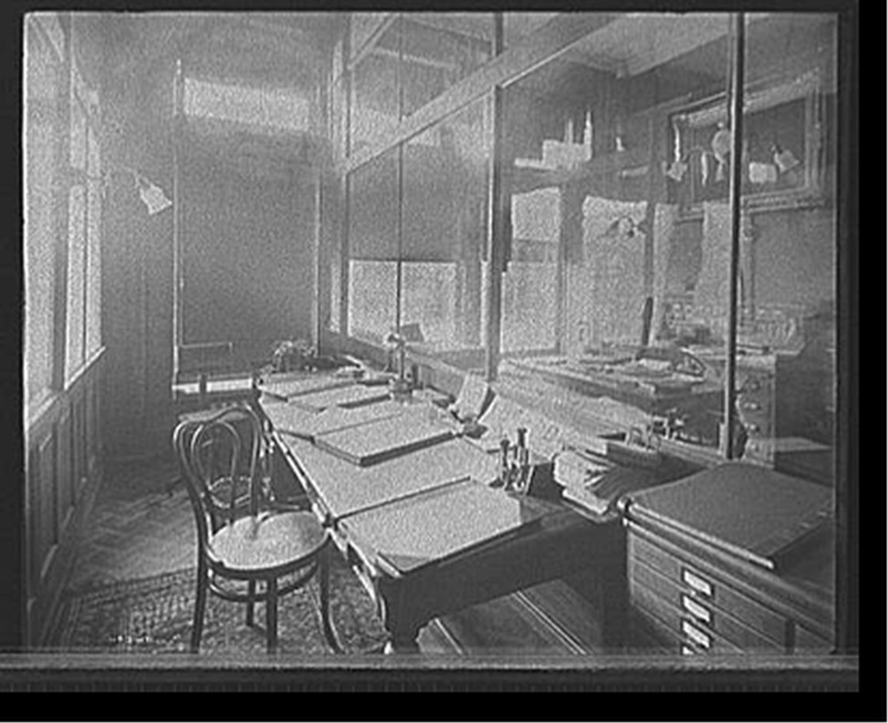 [Offices of Mulford & Petry Co., Detroit, Mich.], [between 1900 and 1910] — historic photograph